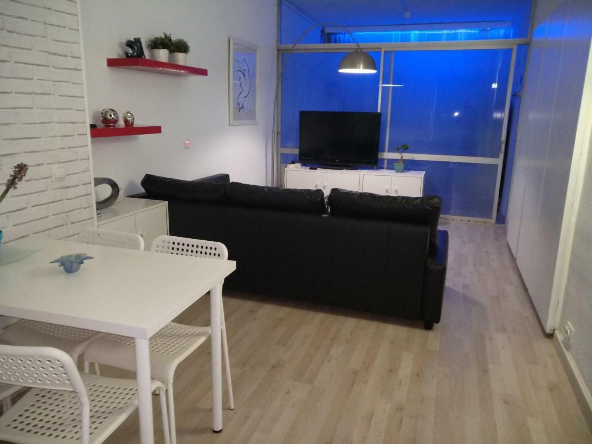 Ferienwohnung Moderno Apartamento Torremolinos Centro Exterior foto